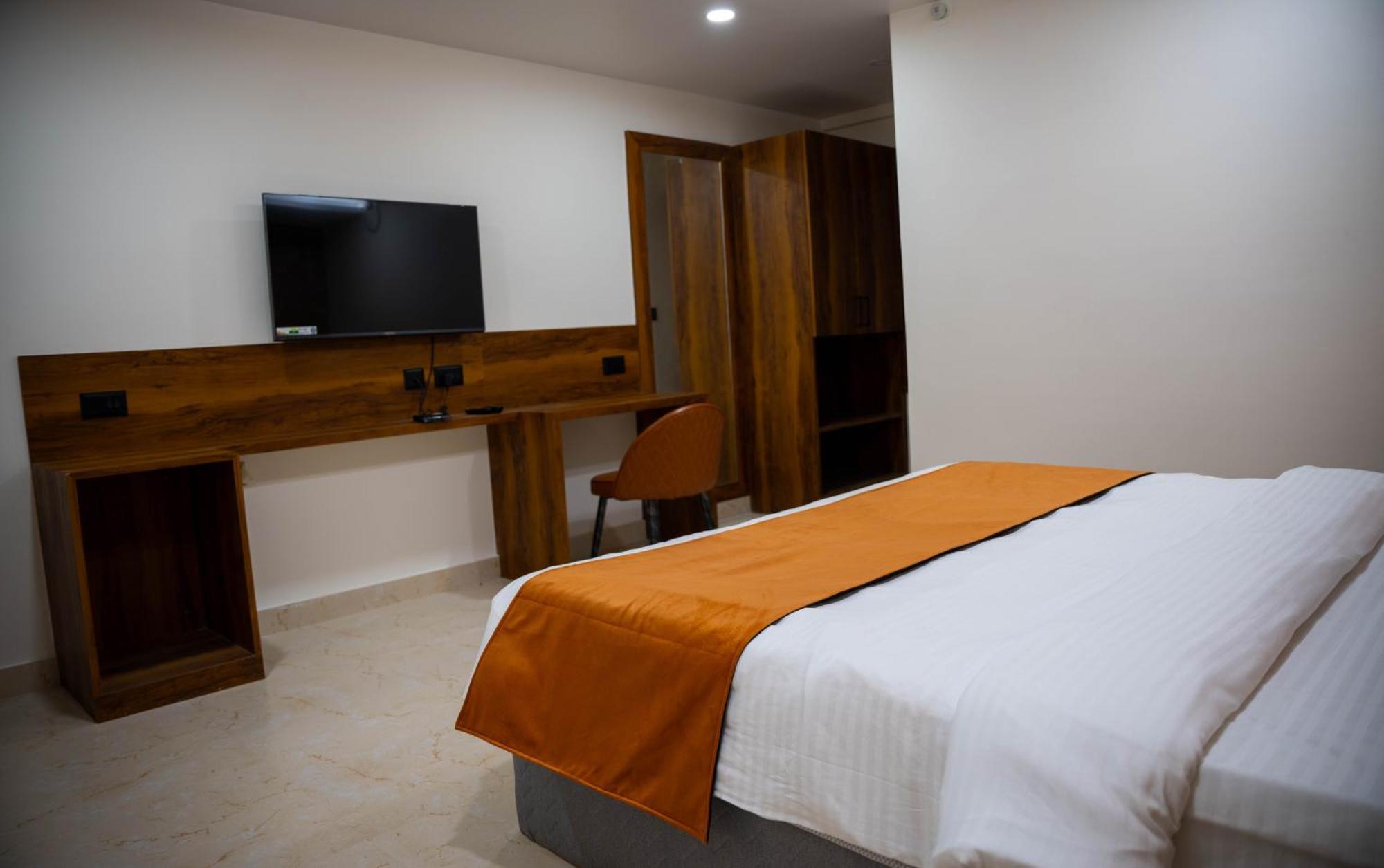 Hotel Orange 부바네스 외부 사진
