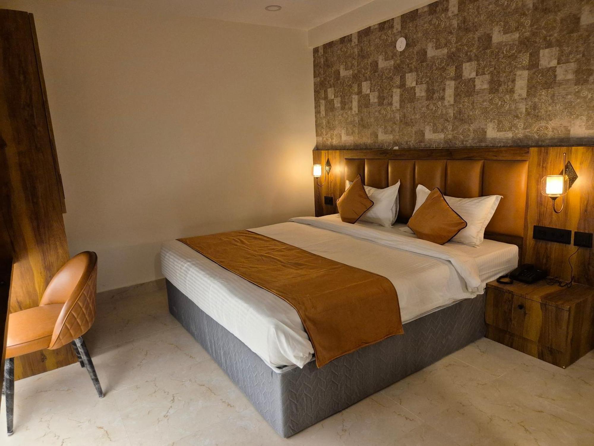 Hotel Orange 부바네스 외부 사진