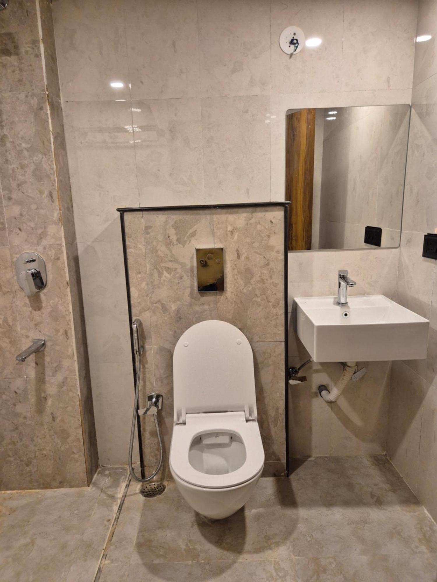 Hotel Orange 부바네스 외부 사진