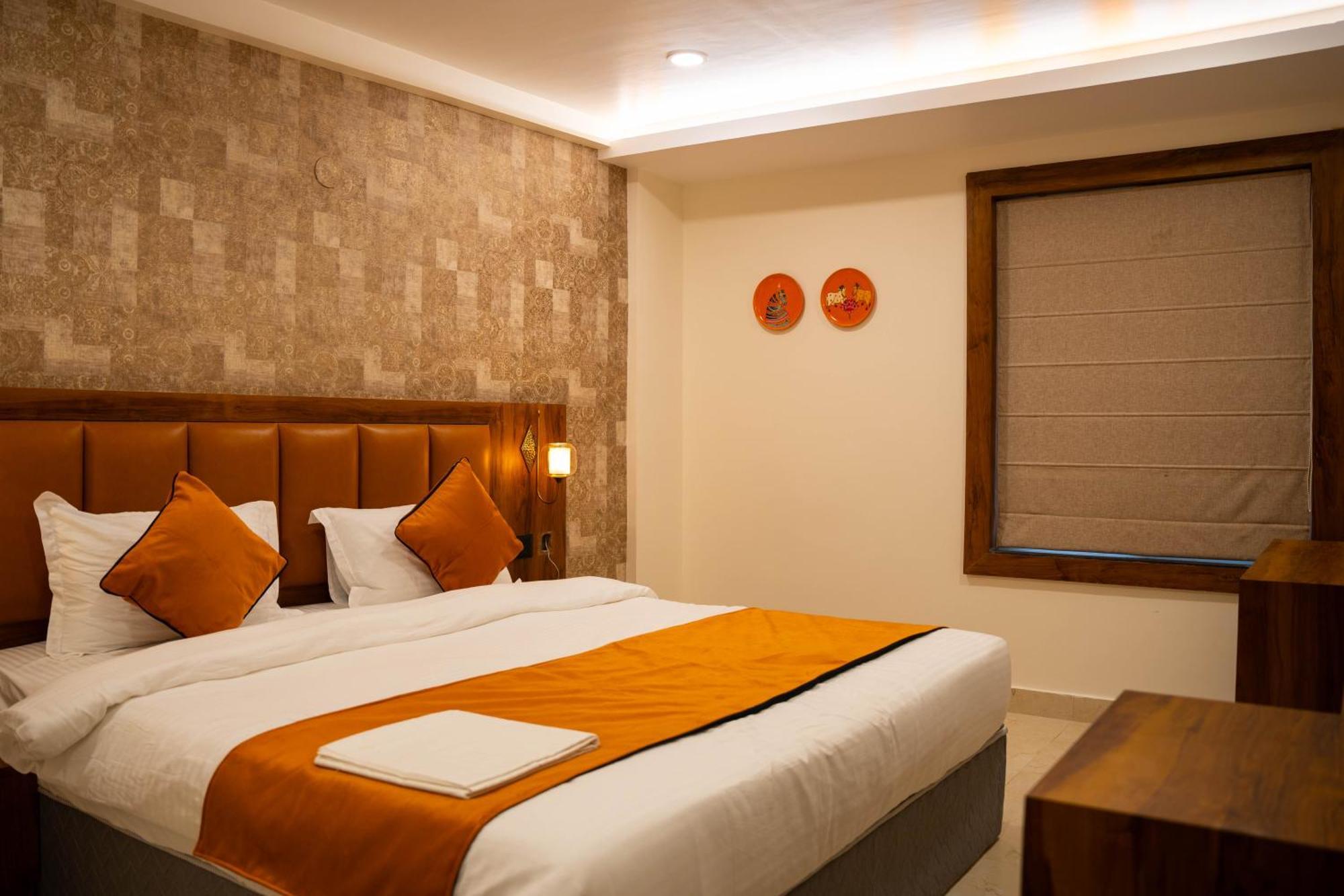 Hotel Orange 부바네스 외부 사진