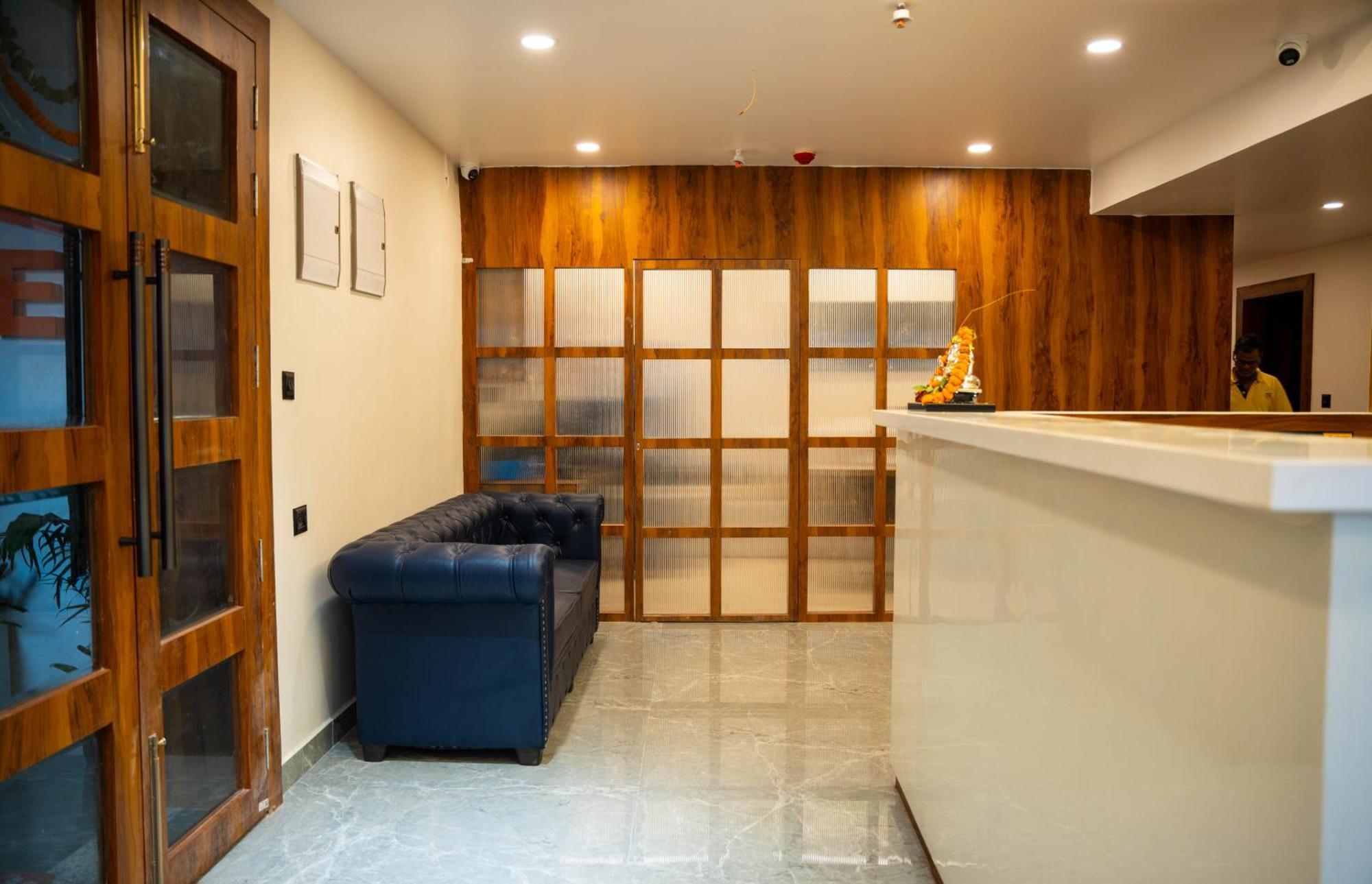 Hotel Orange 부바네스 외부 사진