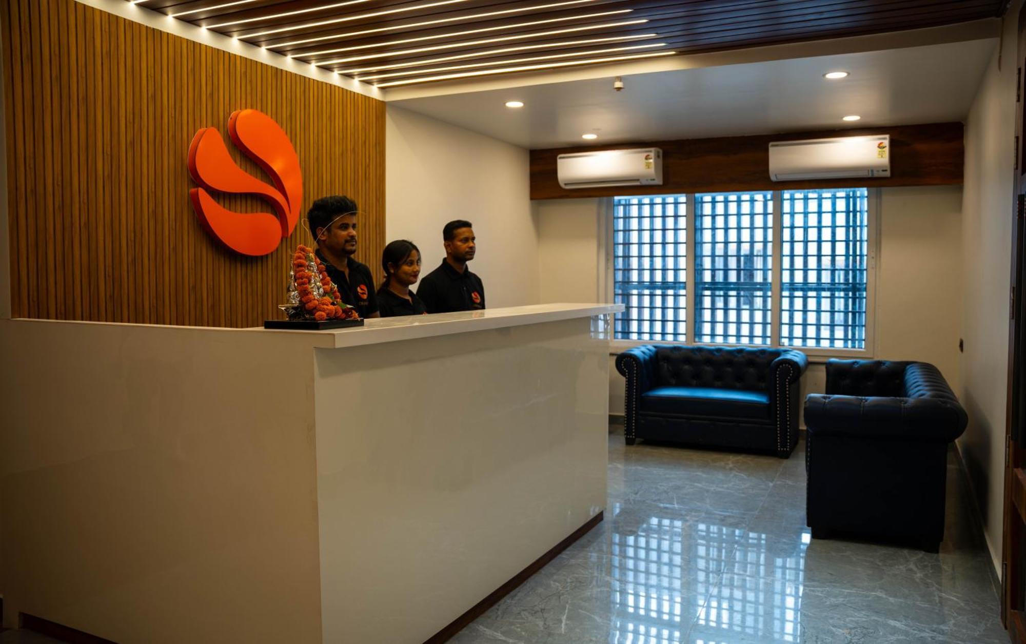 Hotel Orange 부바네스 외부 사진