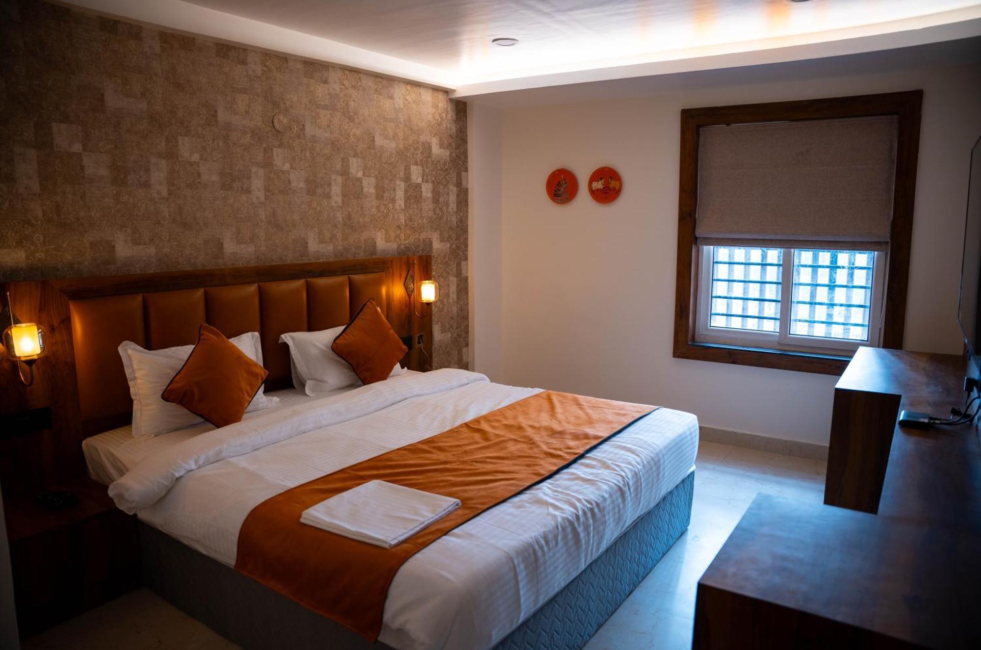 Hotel Orange 부바네스 외부 사진